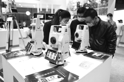 智能測繪新紀元 第十一屆中國衛星導航年會上的全站儀產品與測繪服務